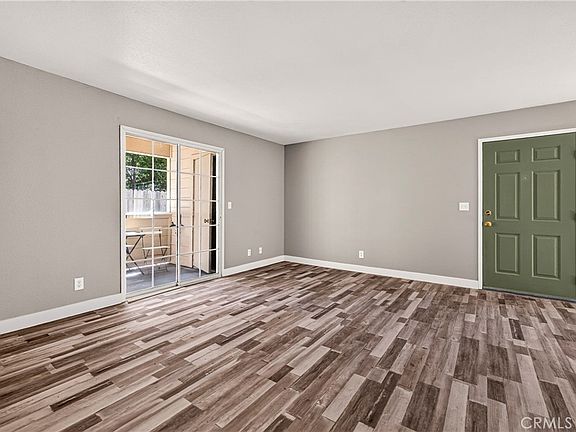 2nd image of 2055 Amanda Way APT 27