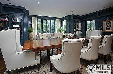 3rd image of 4989 Shadywood Ln