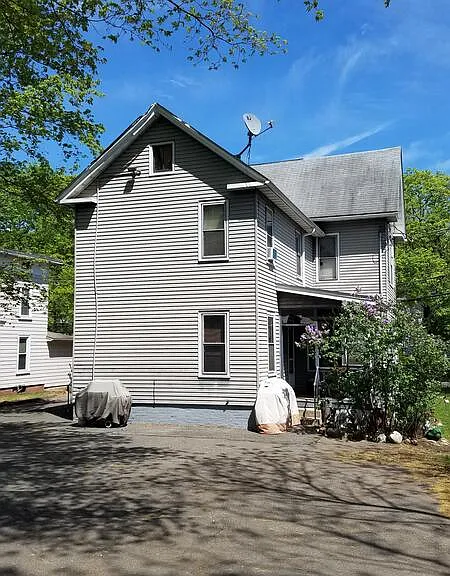 242 N Main St — Photo 12