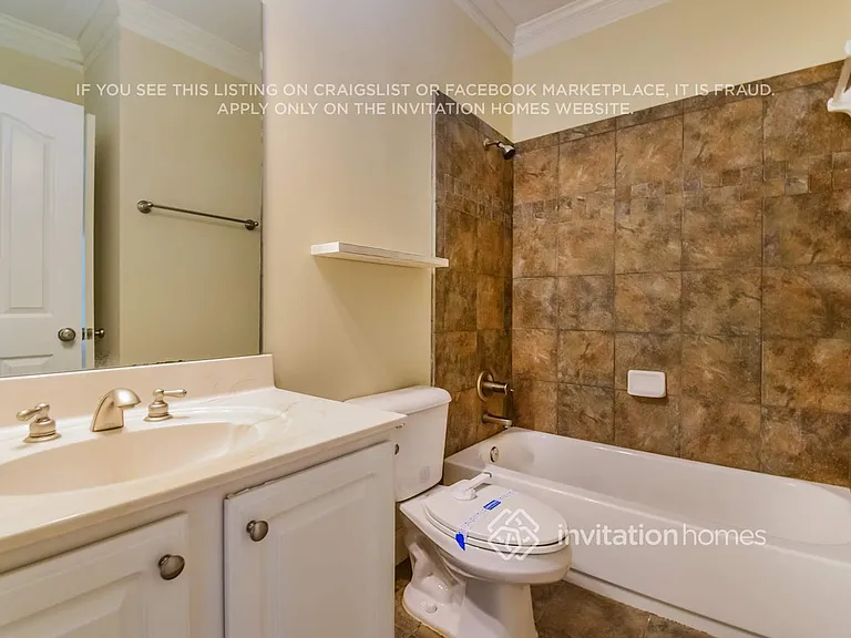 660 Brittany Manor Ln — Photo 20