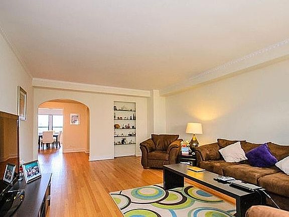 4th image of 4300 N Marine Dr APT 401
