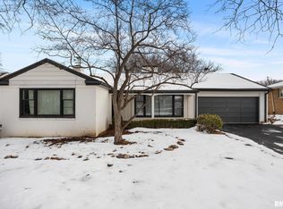 504 Highview Rd, East Peoria, IL 61611