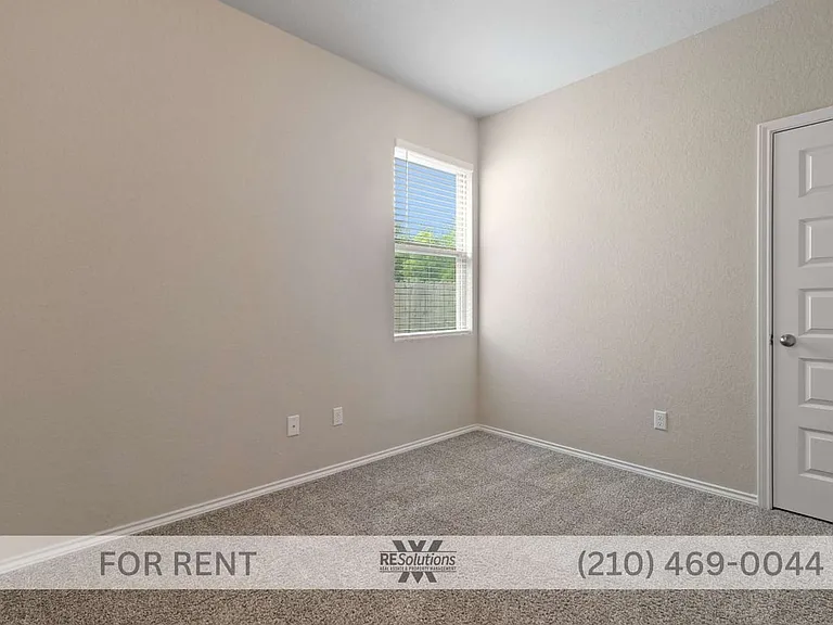 4007 Somers Crst — Photo 6