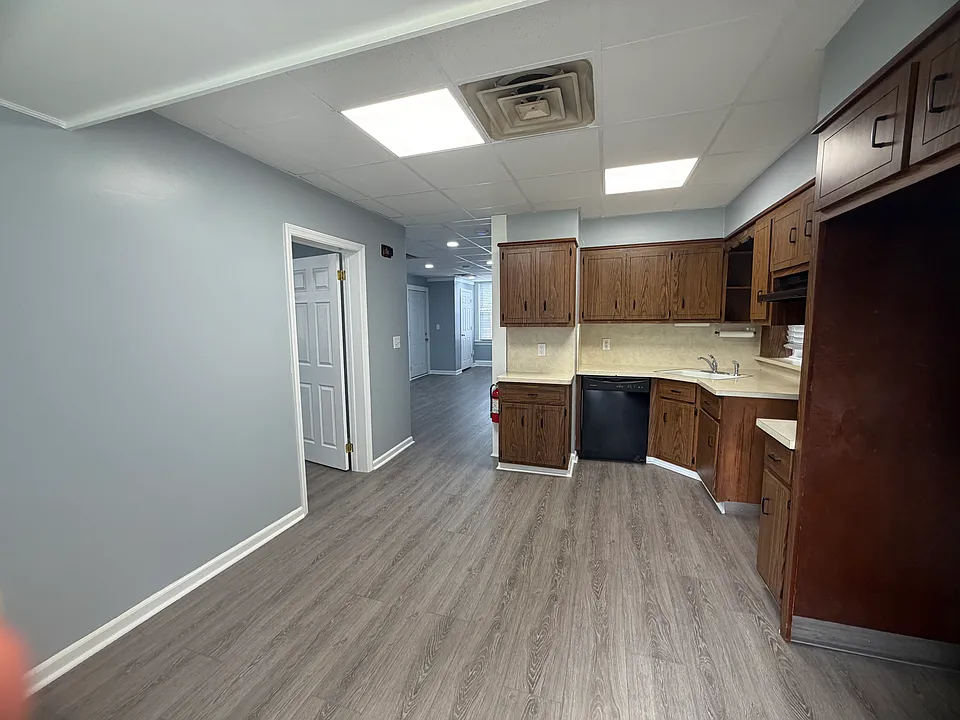 34 Ernest St #1
