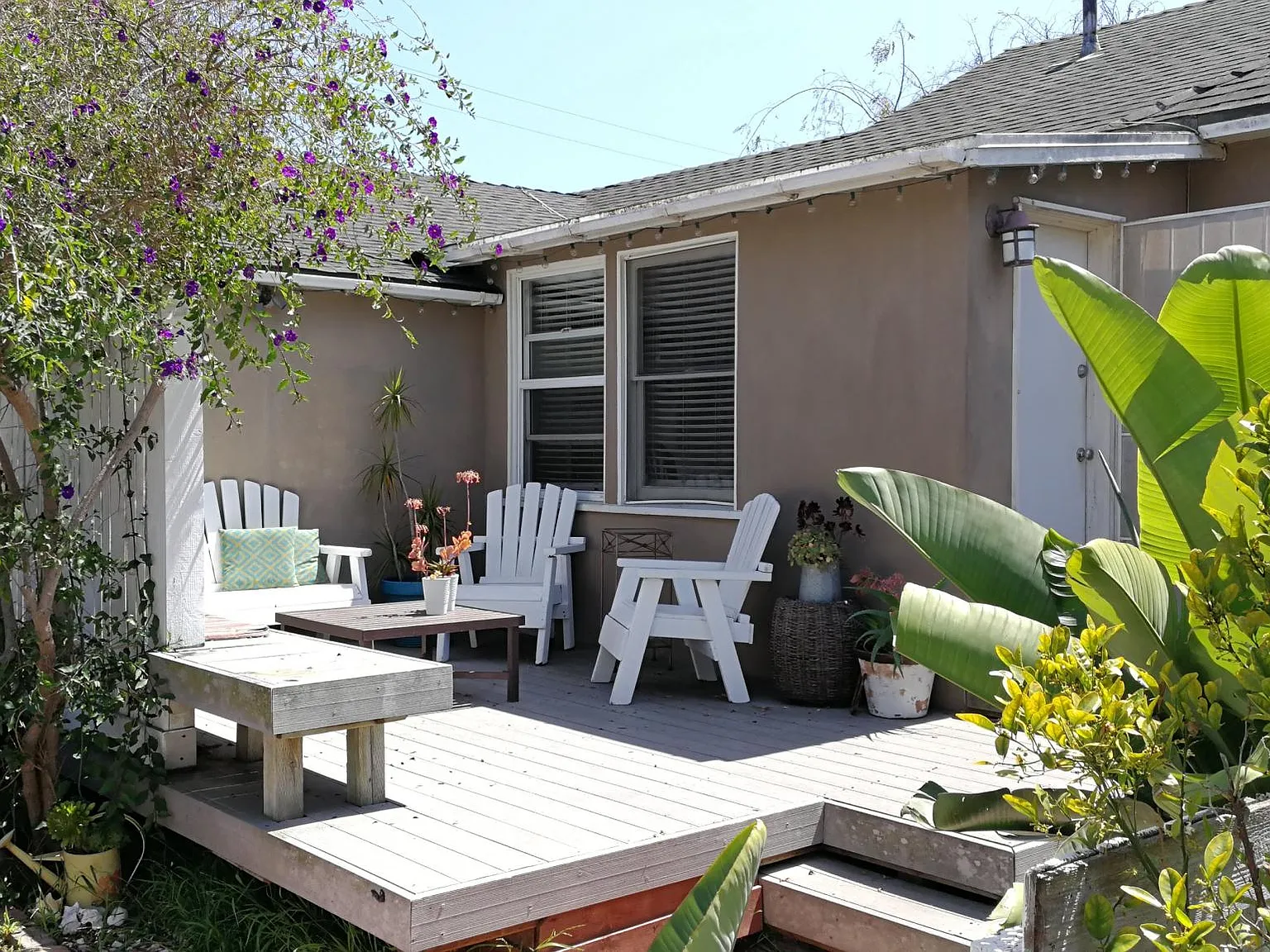 1024 1/2 Florida St — Photo 2