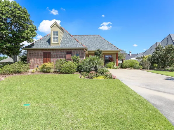 3925 Indian Bay Dr, Lake Charles, LA 70605