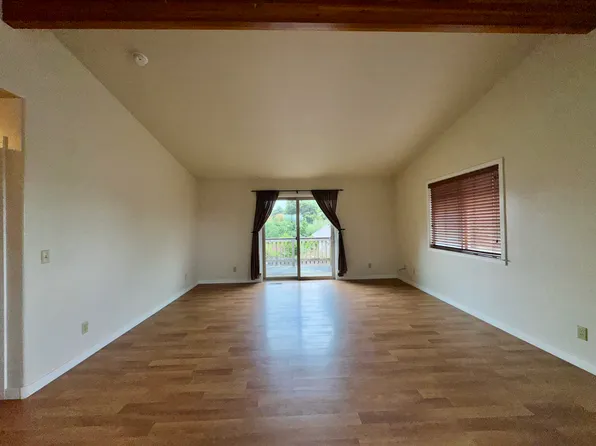 1745 Edeline Ave, McKinleyville, CA 95519