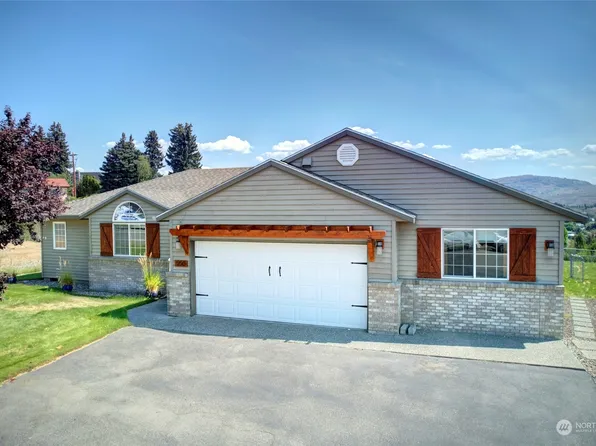 550 Hillcrest Circle Drive, Omak, WA 98841