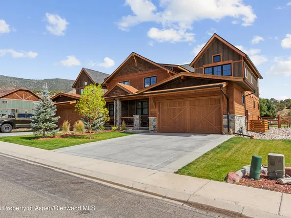 30 Whitetail Dr, New Castle, CO 81647