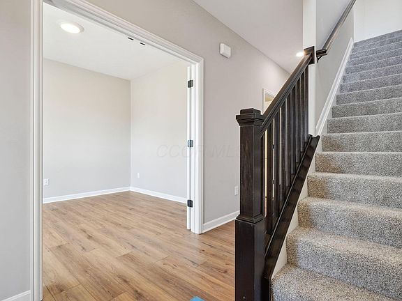 4th image of 7316 Holstad Ct