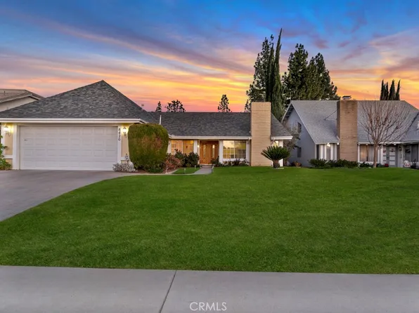 8420 Faust Ave, Canoga Park, CA 91304