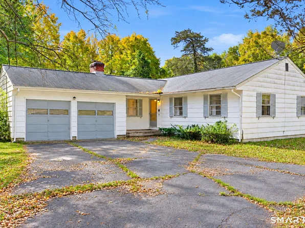 215 Christian Street, Oxford, CT 06478
