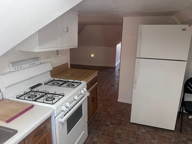 702 W Miller St #2 — Photo 10