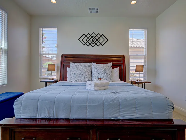 301 N Ladera Dr — Photo 9