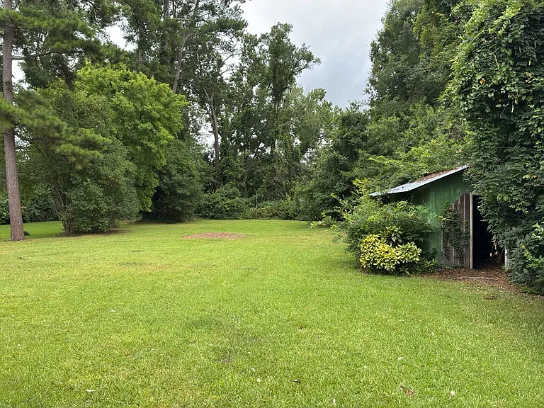 411 Central Ave — Photo 4