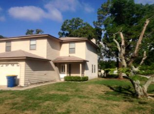 1150 W Romaine Cir, Jacksonville, FL 32225