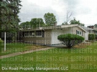 111 N Highview Dr, Middletown, OH 45042