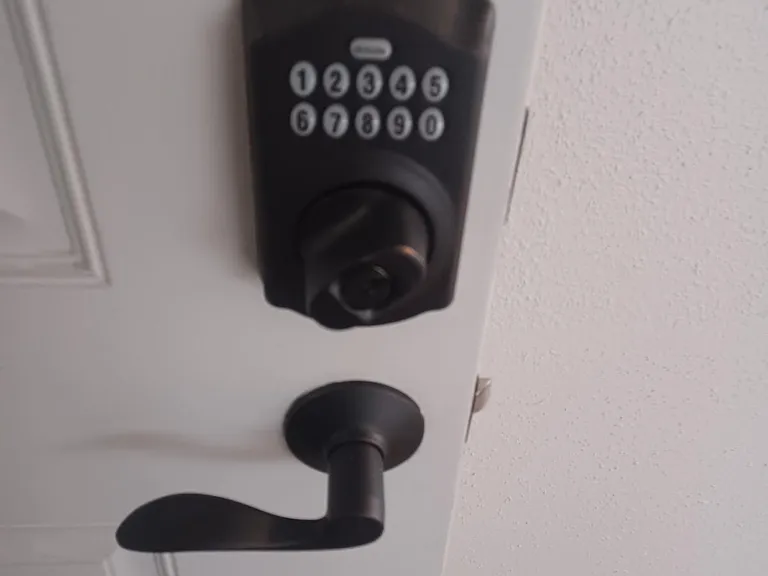 Personalized combo lock for apartment