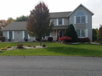 411 E Mayfield Cir, Bethlehem, PA, 18020