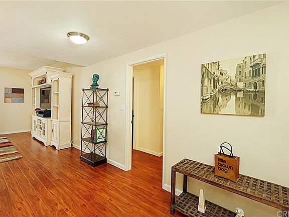 5th image of 17500 Sherman Way Unit 106