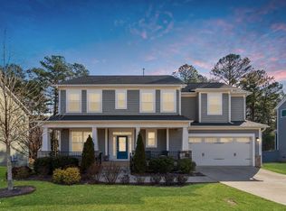 401 River Falls Dr, Apex, NC 27539