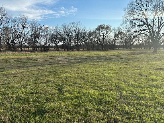 3rd image of LOT 1 E 2060th Rd
