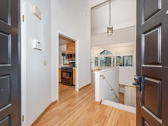 Front Door entry to Foyer