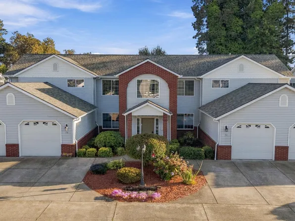 74 Weldwood Dr, Lebanon, OR 97355