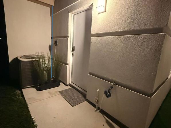 122 Canteros Dr