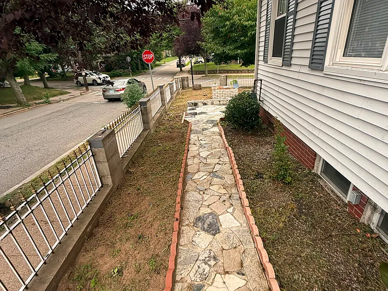 131 Gentian Ave — Photo 13