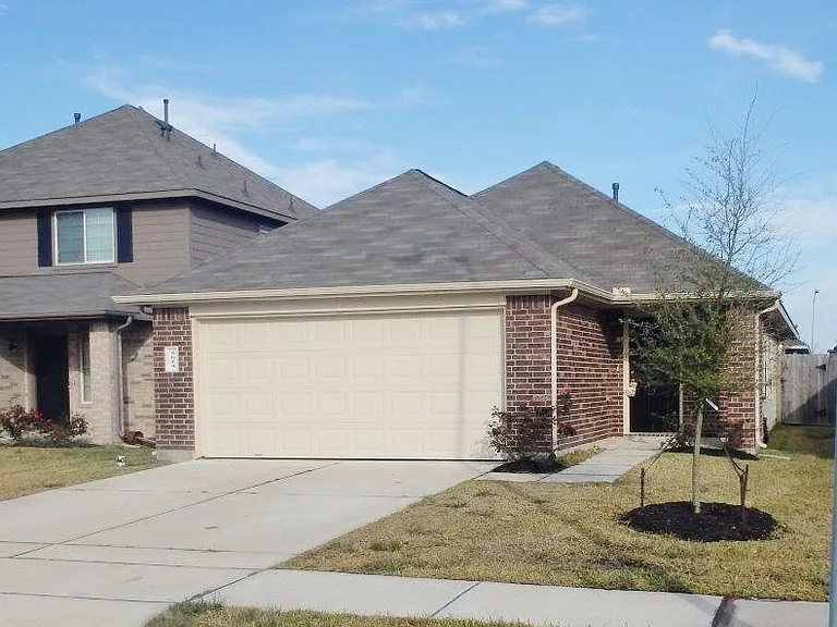 5614 Amelia Plantation Dr — Photo 3