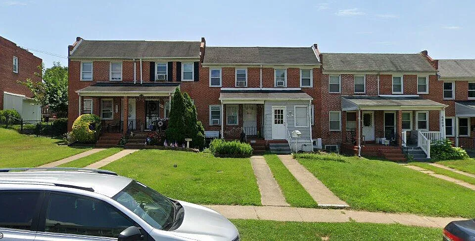6813 Eastbrook Ave