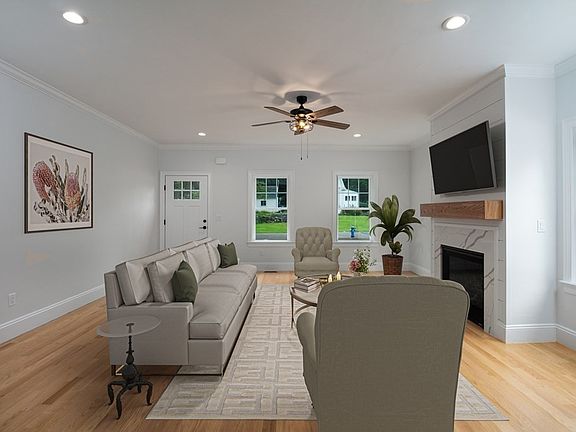 5th image of 7-7A Charles St
