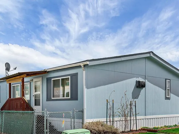 21725 E Wellesley Ave Trailer 12, Otis Orchards, WA 99027