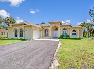 1202 17th St SW, Naples, FL 34117