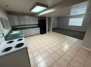 371 E 7800 S, Midvale, UT 84047