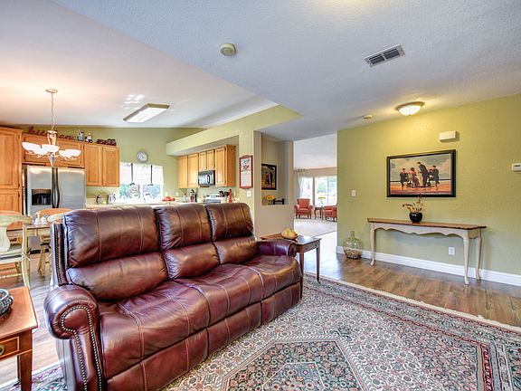 4th image of 5044 Klondike Way
