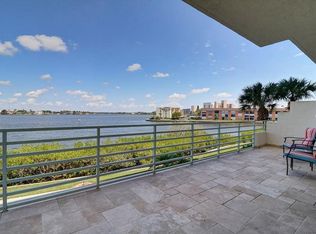 7963 Sailboat Key Blvd S APT 101, South Pasadena, FL 33707
