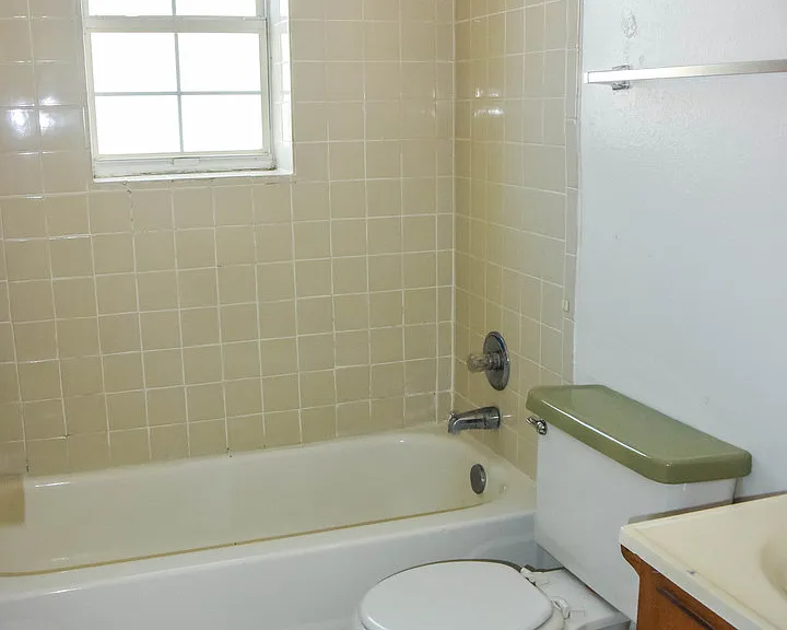 916 N Woodward Ave #1 — Photo 14