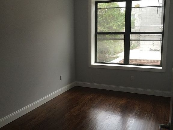 5th image of 35-17 29th St #1