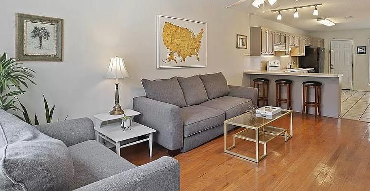 1st image of 2293 Hollydale Ave APT 2C