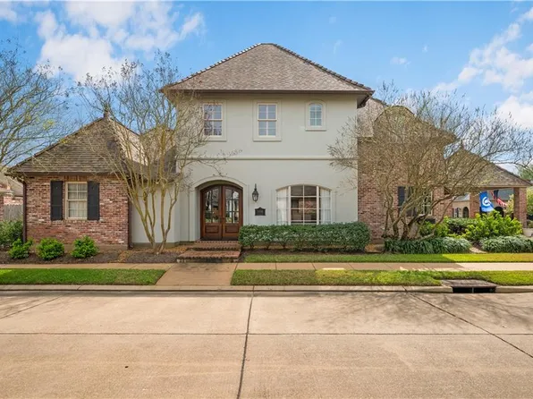 6008 Stonegate Dr, Alexandria, LA 71303