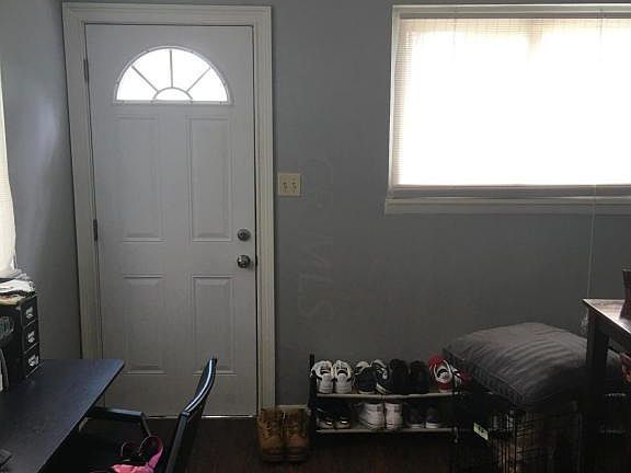 2nd image of 1873 Clifton Ave
