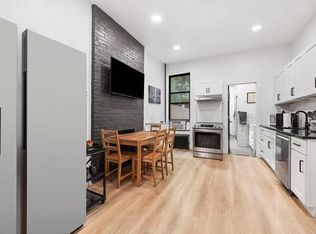 431 W 48th St APT 1W, New York, NY 10036
