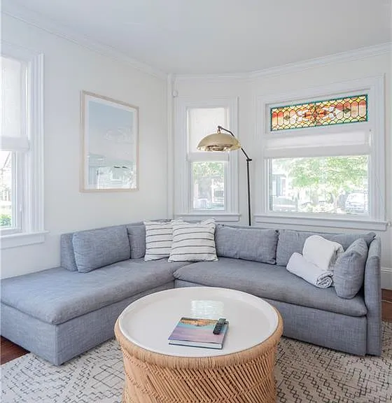 27 Mann Ave — Photo 7