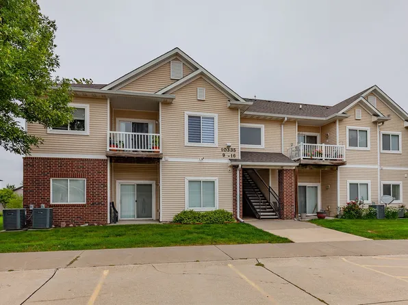 10335 Norfolk Dr Unit 10, Johnston, IA 50131