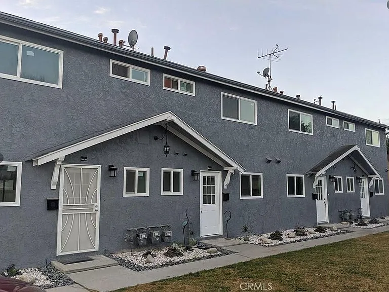 21801 Hawaiian Ave #D — Photo 10