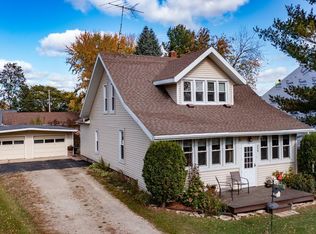 808 Fremont St, Fremont, WI 54940