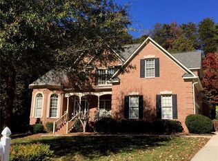 3816 Friendly Acres Dr, Greensboro, NC 27410