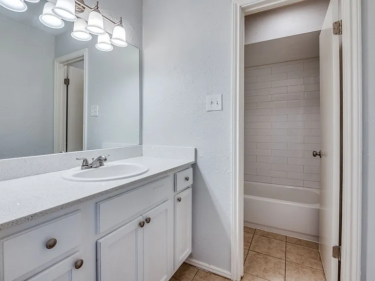 13312 Goodland Place — Photo 8